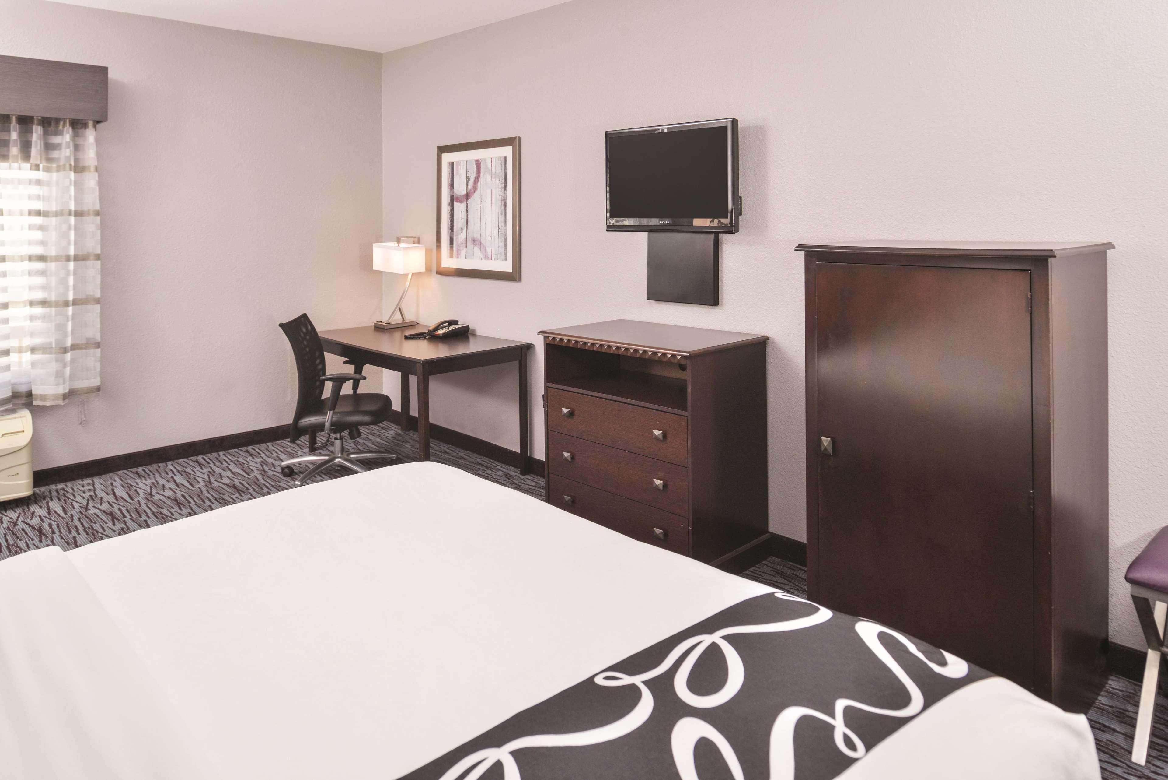 La Quinta By Wyndham Abilene Mall Exterior photo