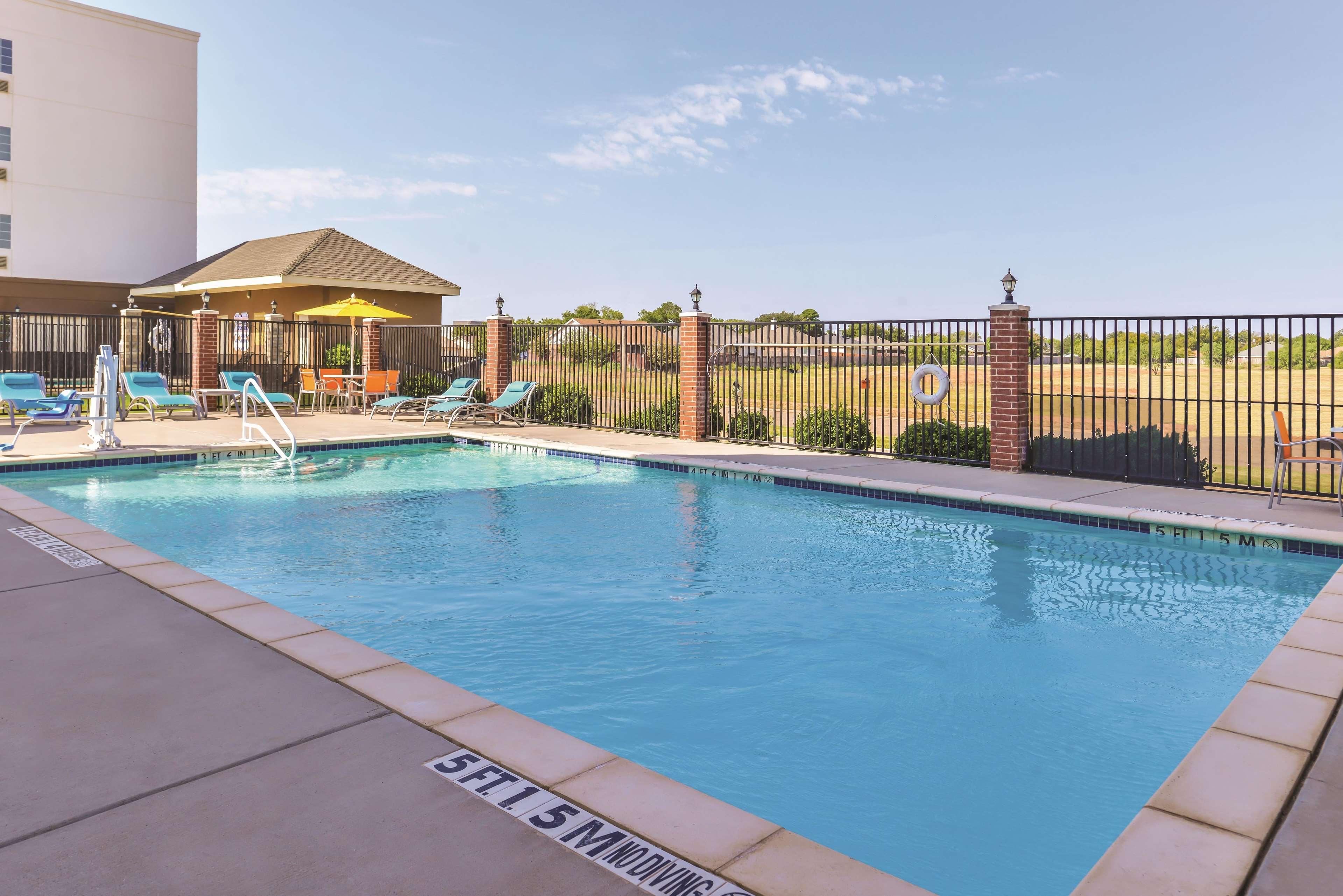 La Quinta By Wyndham Abilene Mall Exterior photo
